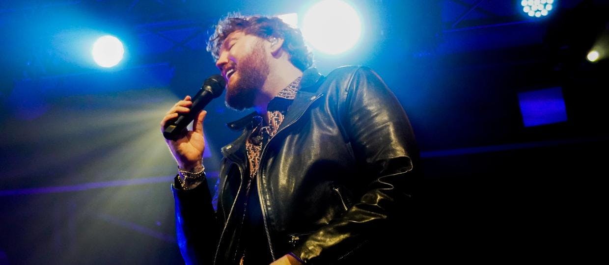 Cover Image for James Arthur took Toronto by storm with his sold out show